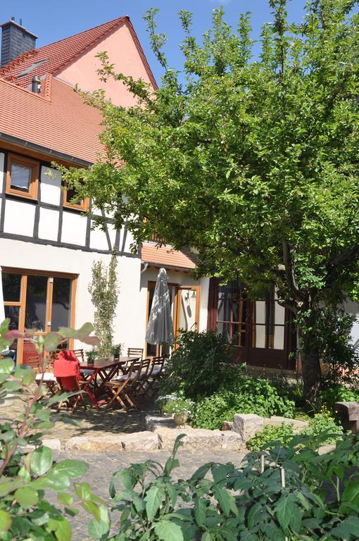 Gastezimmer Am Hof Frankfurt am Main Kültér fotó