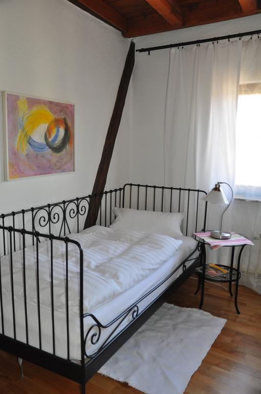 Gastezimmer Am Hof Frankfurt am Main Kültér fotó